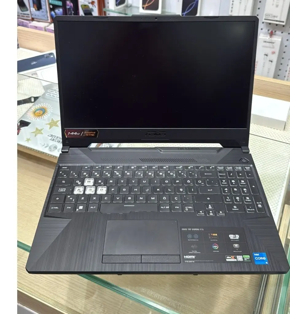 2. EL Laptop Asus İ5-11400H 16GB 512 GB RTX2050 15.6" Full HD 