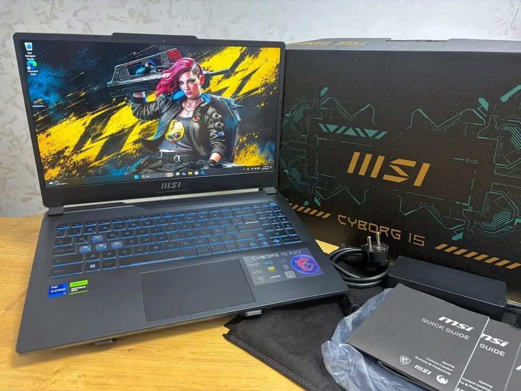 2. EL MSI CYBROG 15 A12V İ7-12650H 16GB RAM RTX-4060 - 45 W 8GB Ekran Kartı 1 TB SSD 144 Hz 15.6 Full HD Ekran