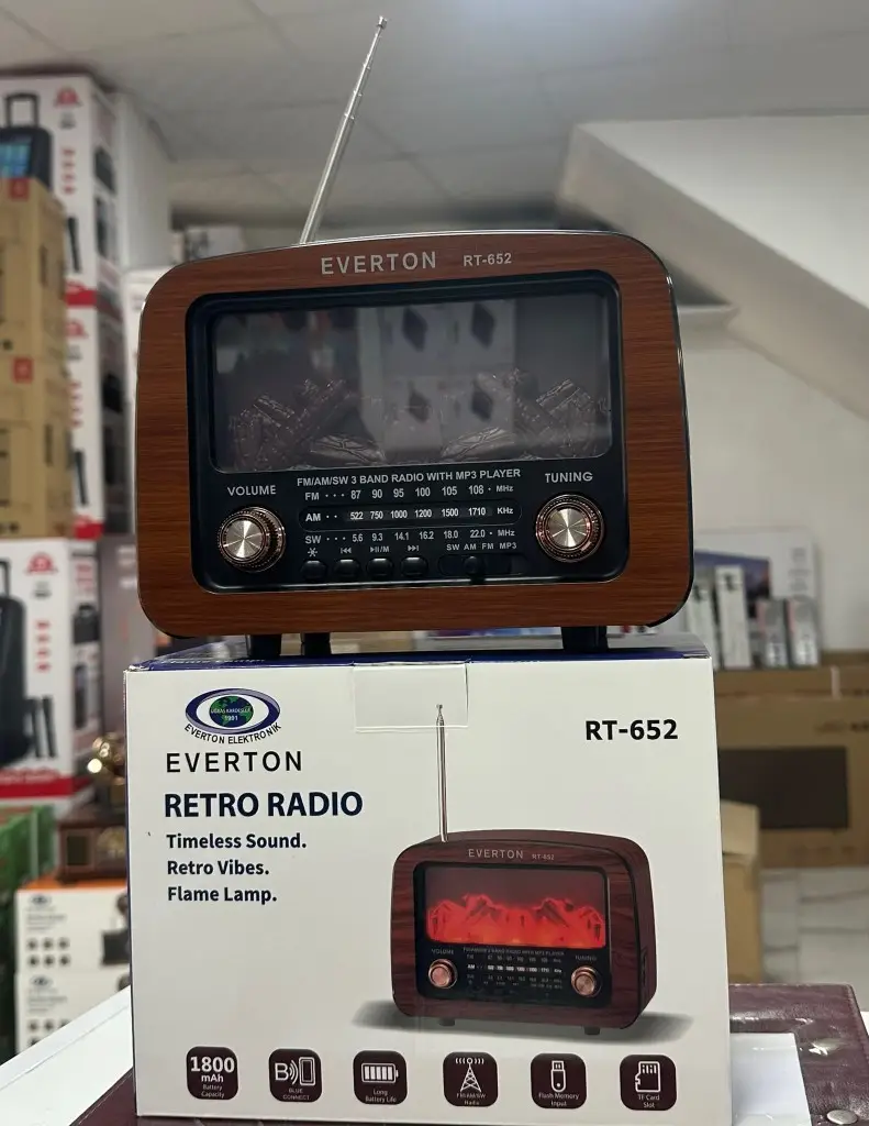 RT-652 Everton Usb+SD+Bluetooth Hoparlör Nostaljik Radyo Şömineli