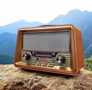 RT-680 Everton Usb+SD+Bluetooth Hoparlör Nostaljik Radyo Güneş Enerjili